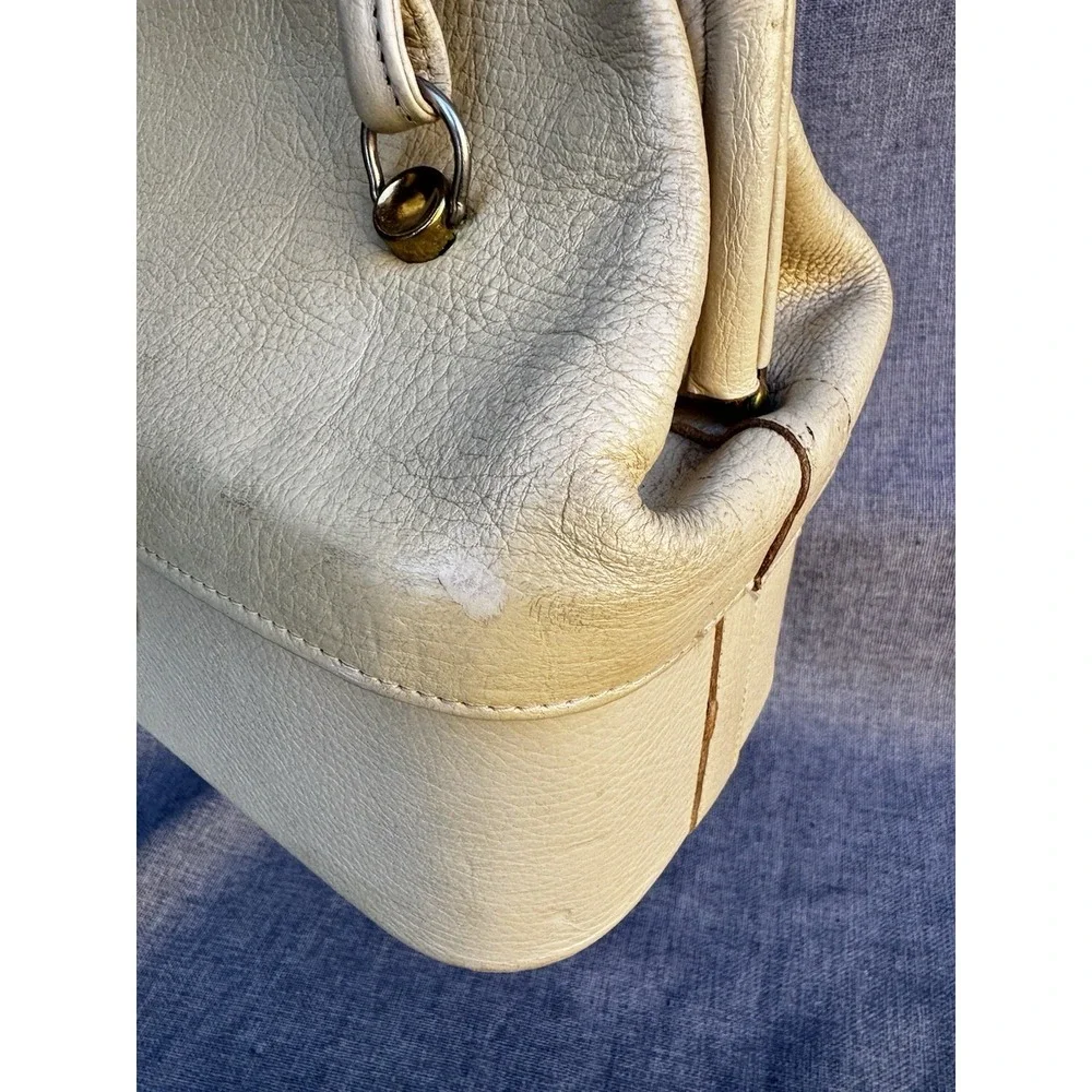 Vintage Justin Cowhide Ivory Travel Makeup Bag Train Case Handbag